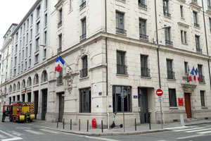 sapeur-pompier-caserne-lyoncorneille-sdmis-metropolelyon